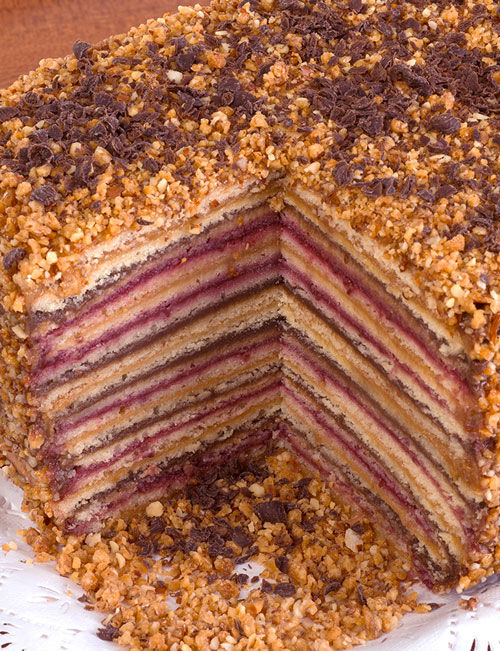 Torta Gold Panqueque Frambuesa, Chocolate y Manjar (25 Personas)